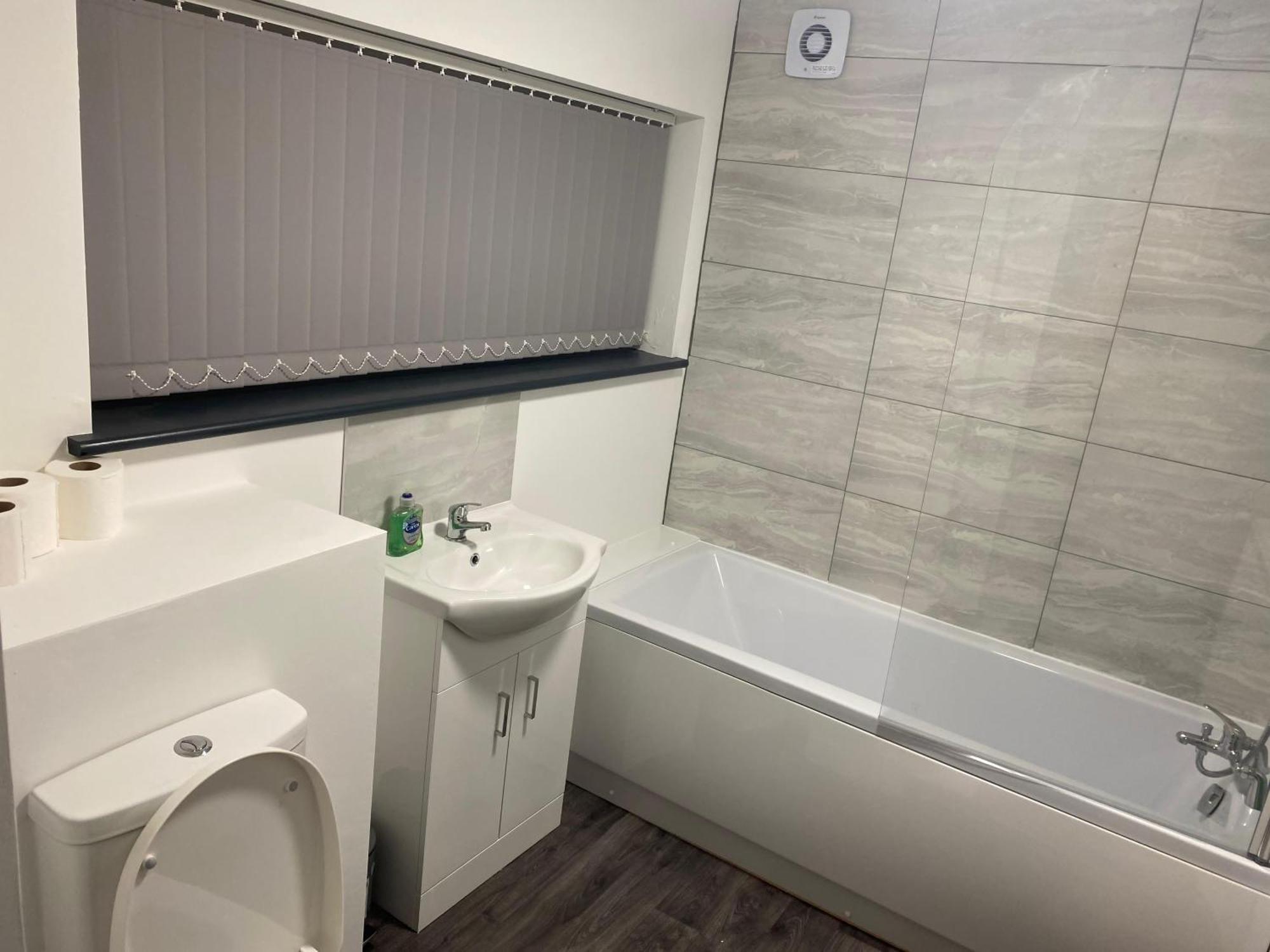 Houghton Guest House 2 Stoke-on-Trent Экстерьер фото