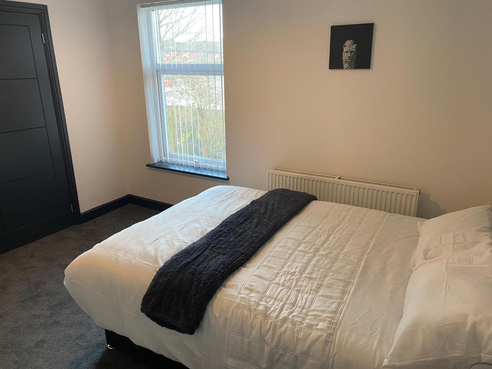 Houghton Guest House 2 Stoke-on-Trent Экстерьер фото